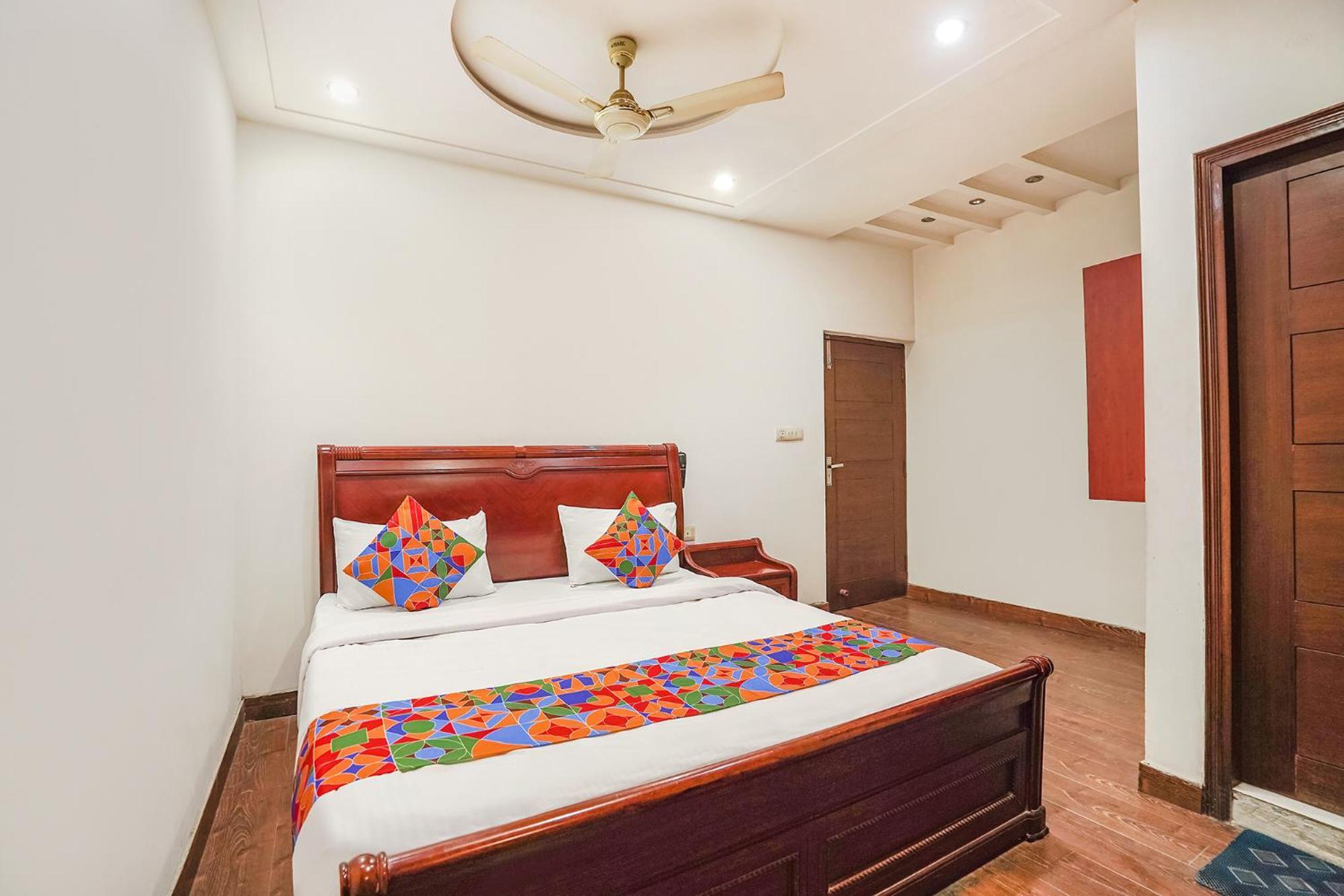 Fabhotel Sai Residency Agra  Bagian luar foto