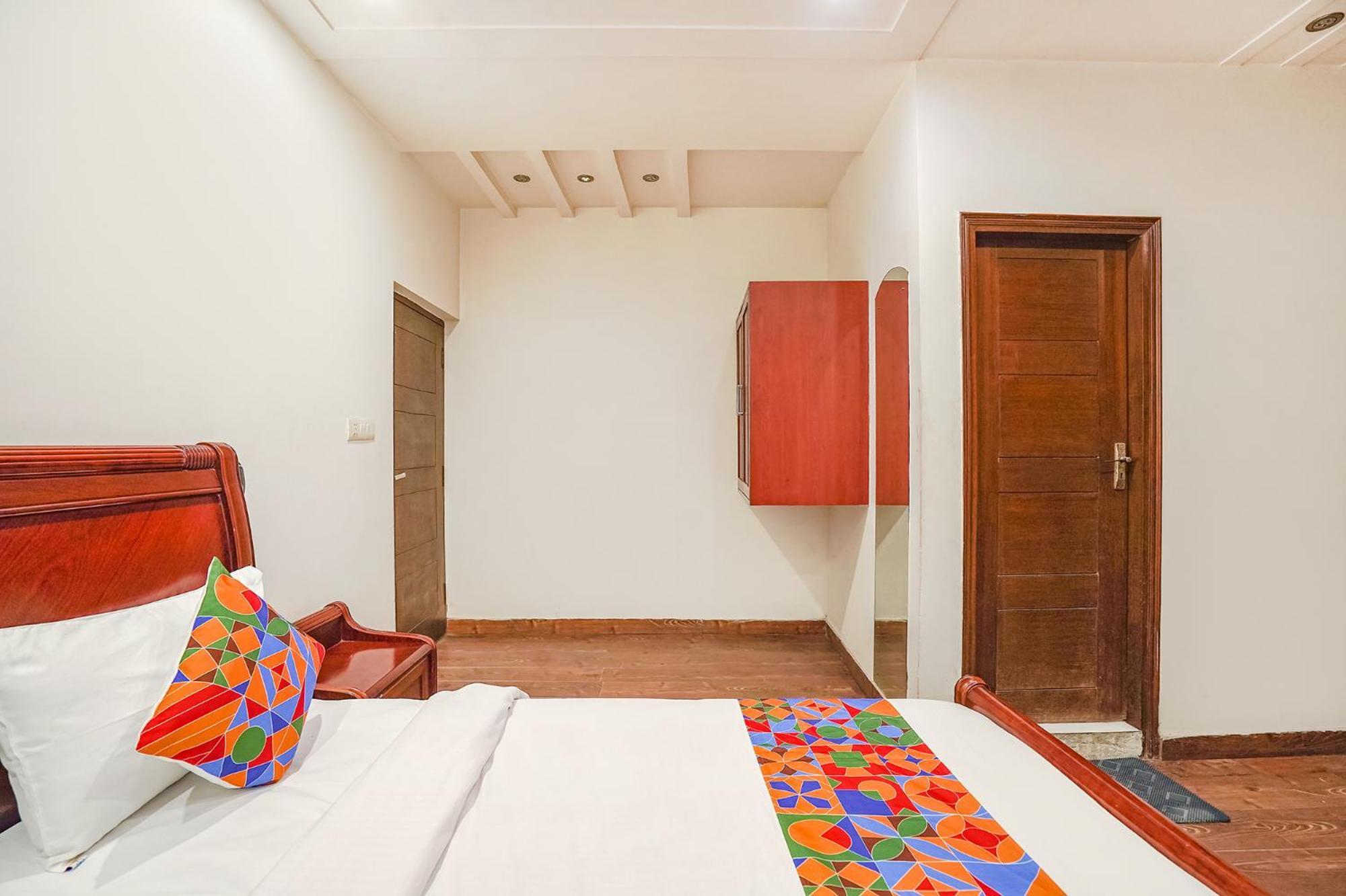 Fabhotel Sai Residency Agra  Bagian luar foto