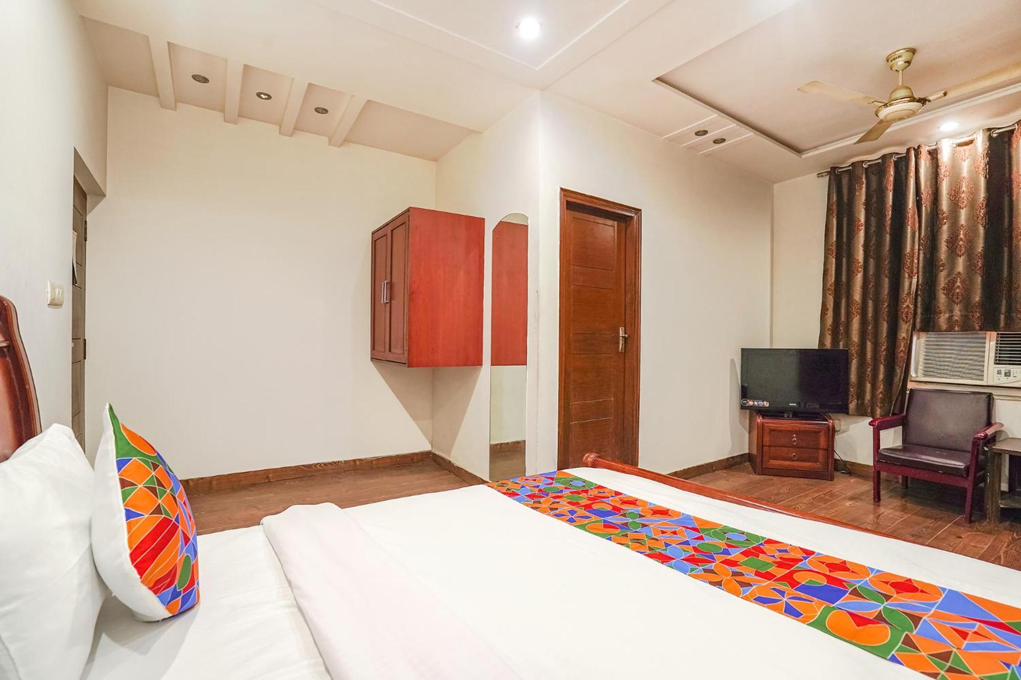 Fabhotel Sai Residency Agra  Bagian luar foto