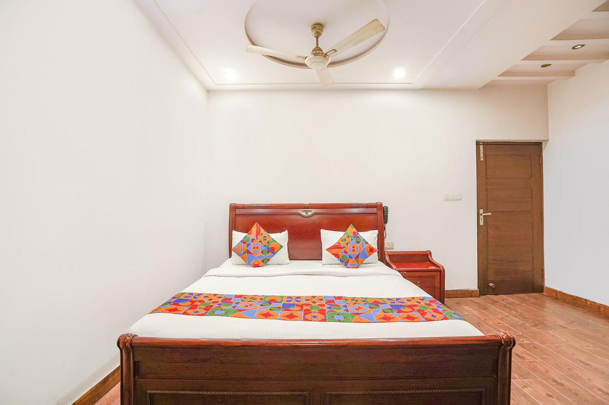 Fabhotel Sai Residency Agra  Bagian luar foto